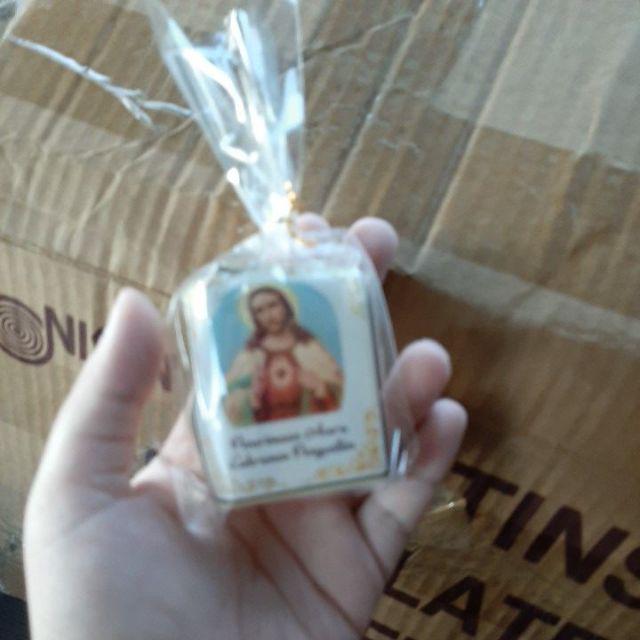 Kalung Rosario Souvenir Mote Fosfor 6 Mm