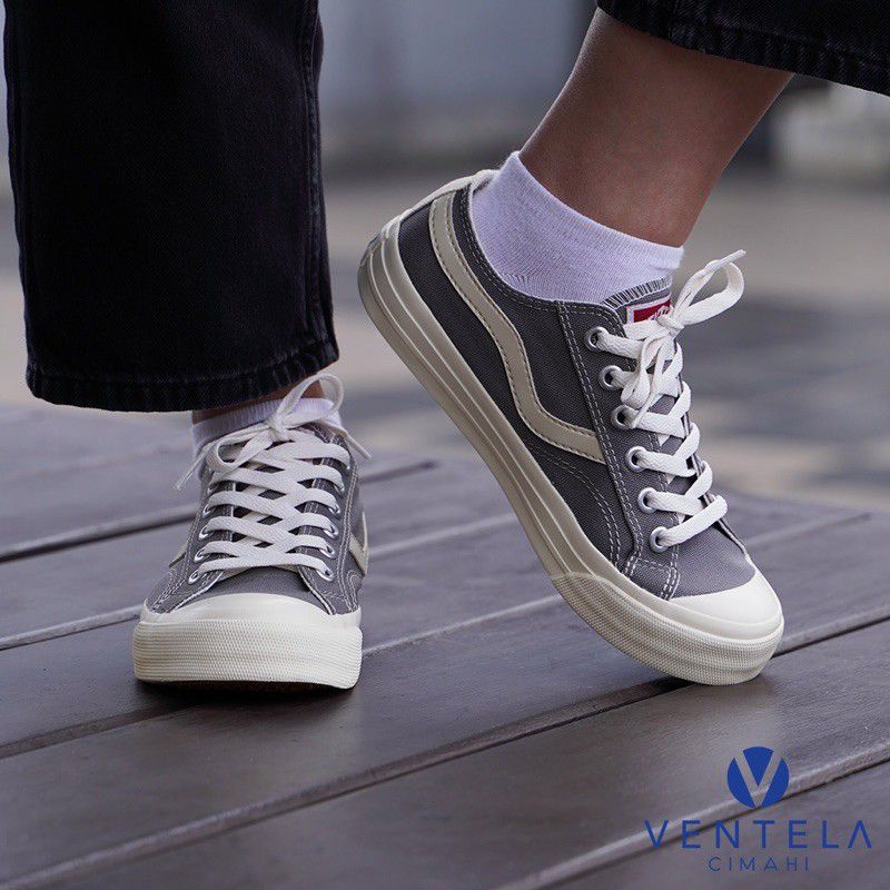 Vantela Public Low Grey