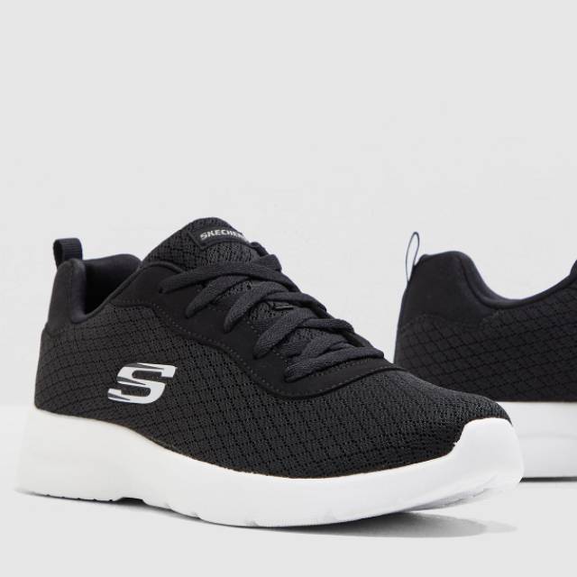 skechers dynamight black