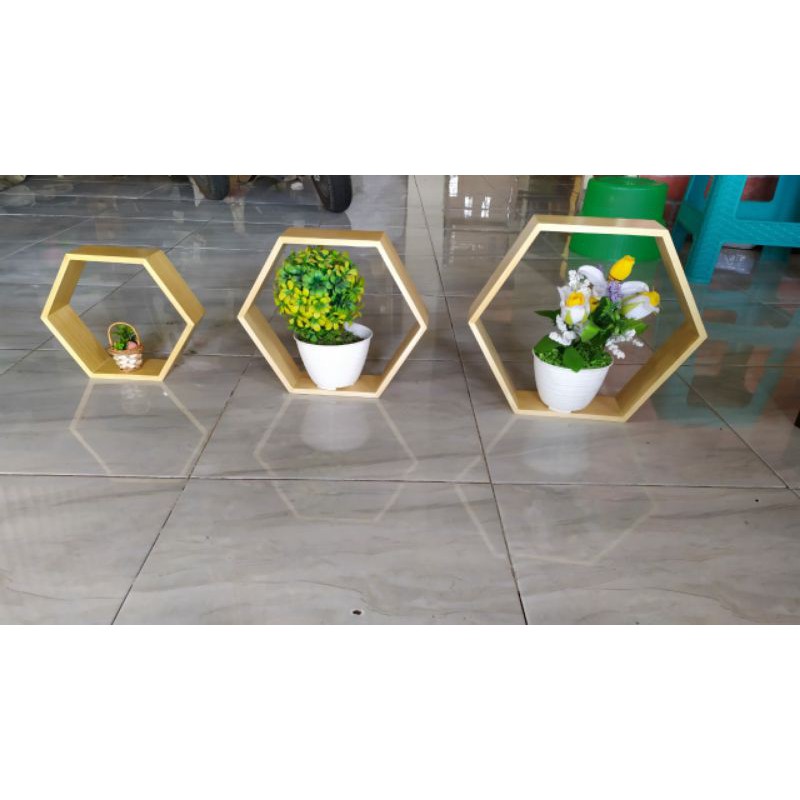 Rak Kayu /Rak Dinding Hexagonal /Rak Kayu Hexagonal 1 set isi 3