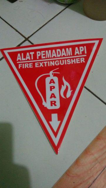 Sticker Apar - Rambu Segitiga Apar