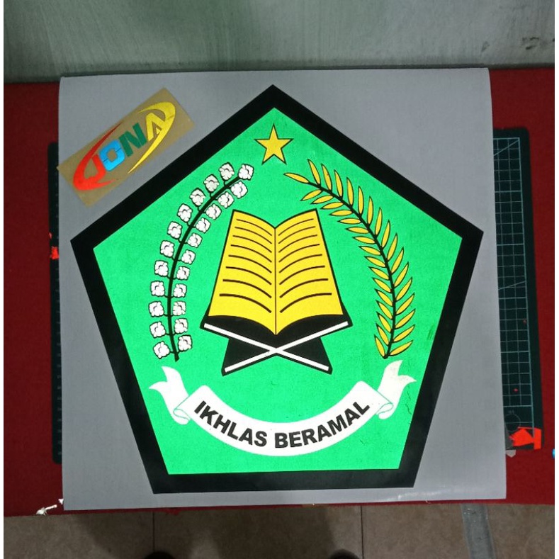 

Stiker cutting ikhlas beramal