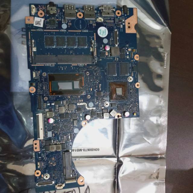 Motherboard Asus TP300LA processor INTEL I5 VGA NVIDIA