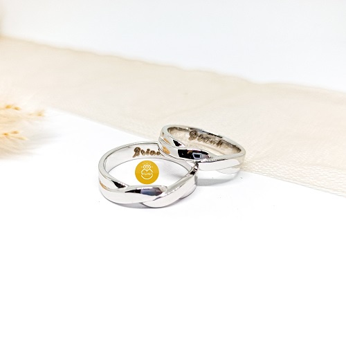 CINCIN NIKAH CUSTOM BERBAHAN PLATINUM DAN EMAS PUTIH