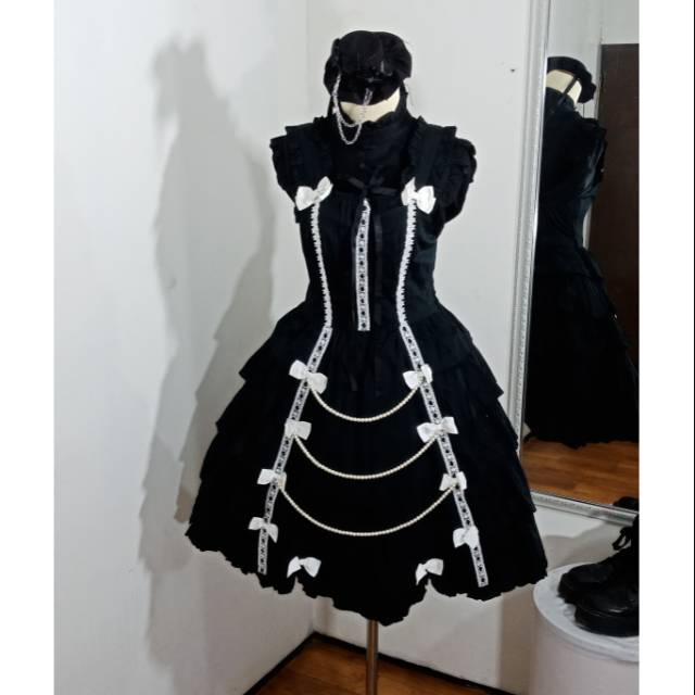 Bodyline gothic dress