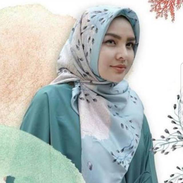 Ria Miranda Signature Scarf Algae