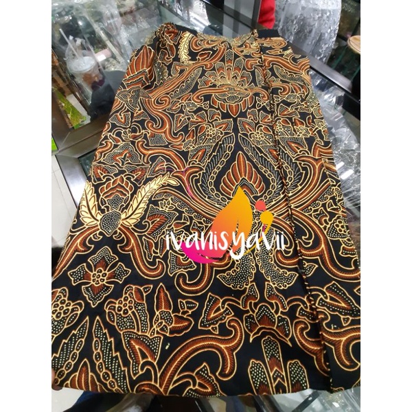 Baju Prewedding Adat Jawa, Motif Jumputan