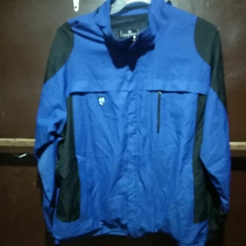 Jaket Outdoor Parasut