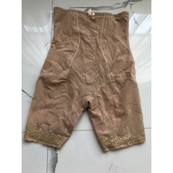Preloved Korset Celana sampai bawah dada (menututpi perut)