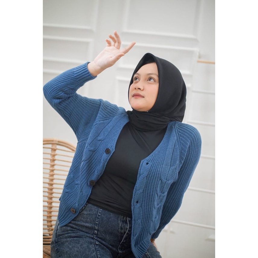 ZAHRA - Cardigan Rajut  Wanita INES CARDY