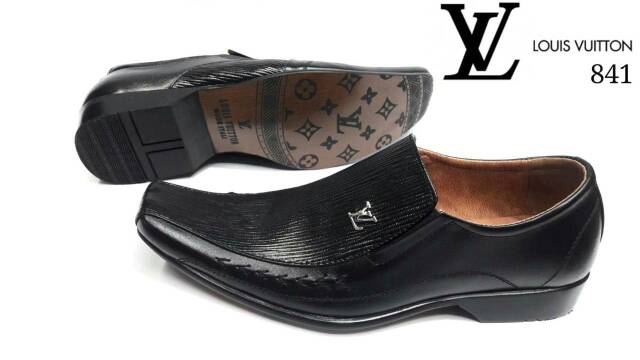 DISC 50% Sepatu Kerja Import Louis Vuitton Pentofel Kulit