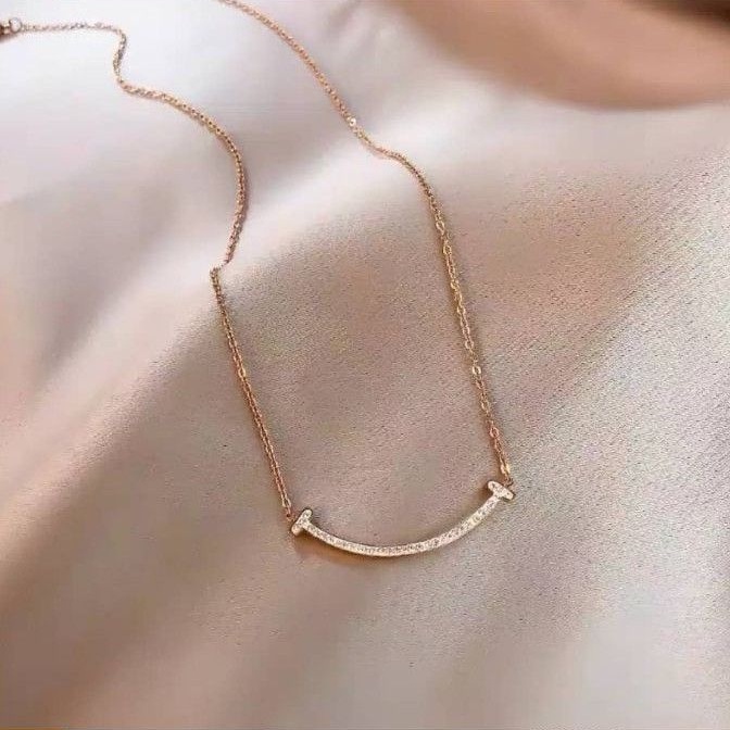 Kalung Smile Tifanny Itaewon Class Diamond Mata Tempel Perhiasan Titanium Anti Karat Import Lapis Em