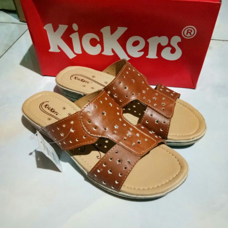 Sandal kulit asli kickers kulit asli slipon sol anti licin