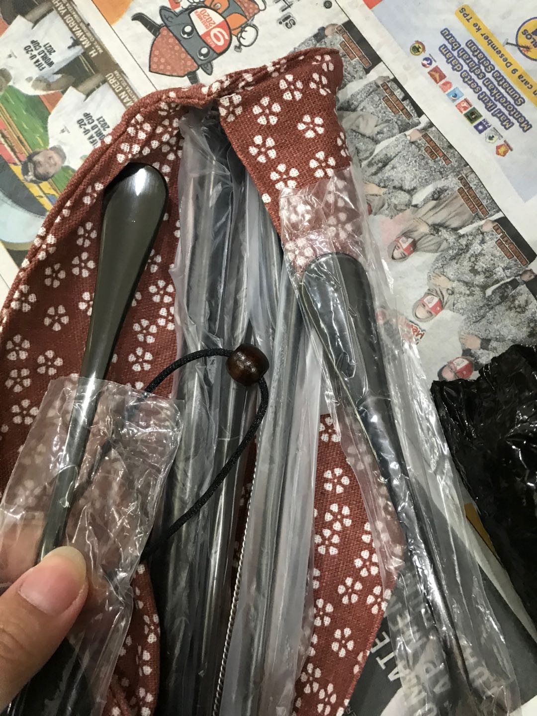 Cutlery Set Travel Sendok Garpu Sumpit Sedotan Warna Pouch Lipat