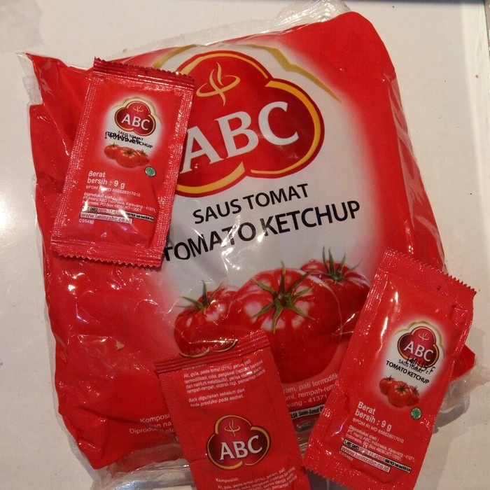 

ABC TOMATO KETCHUP 24x8g