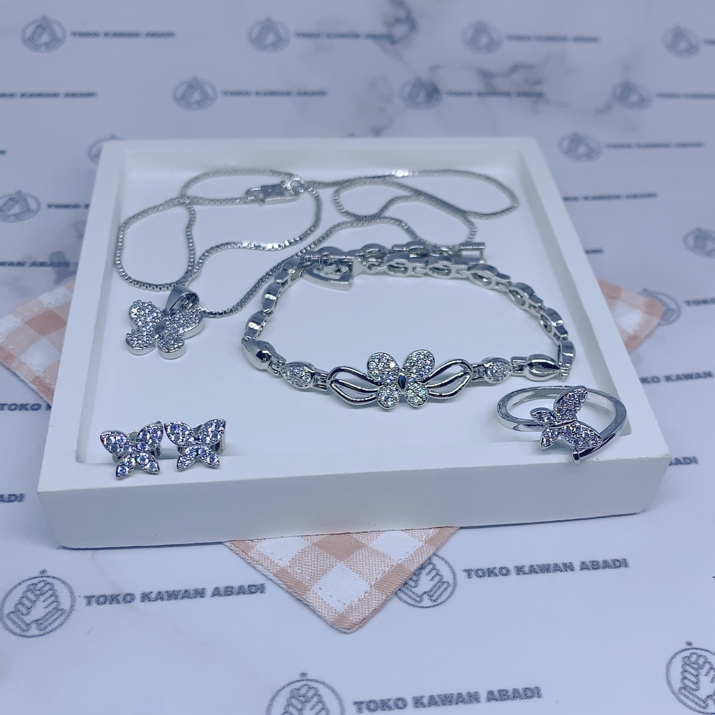 Xuping Silver Xuping Set Perhiasan Wanita Motif Bangle Permata *21