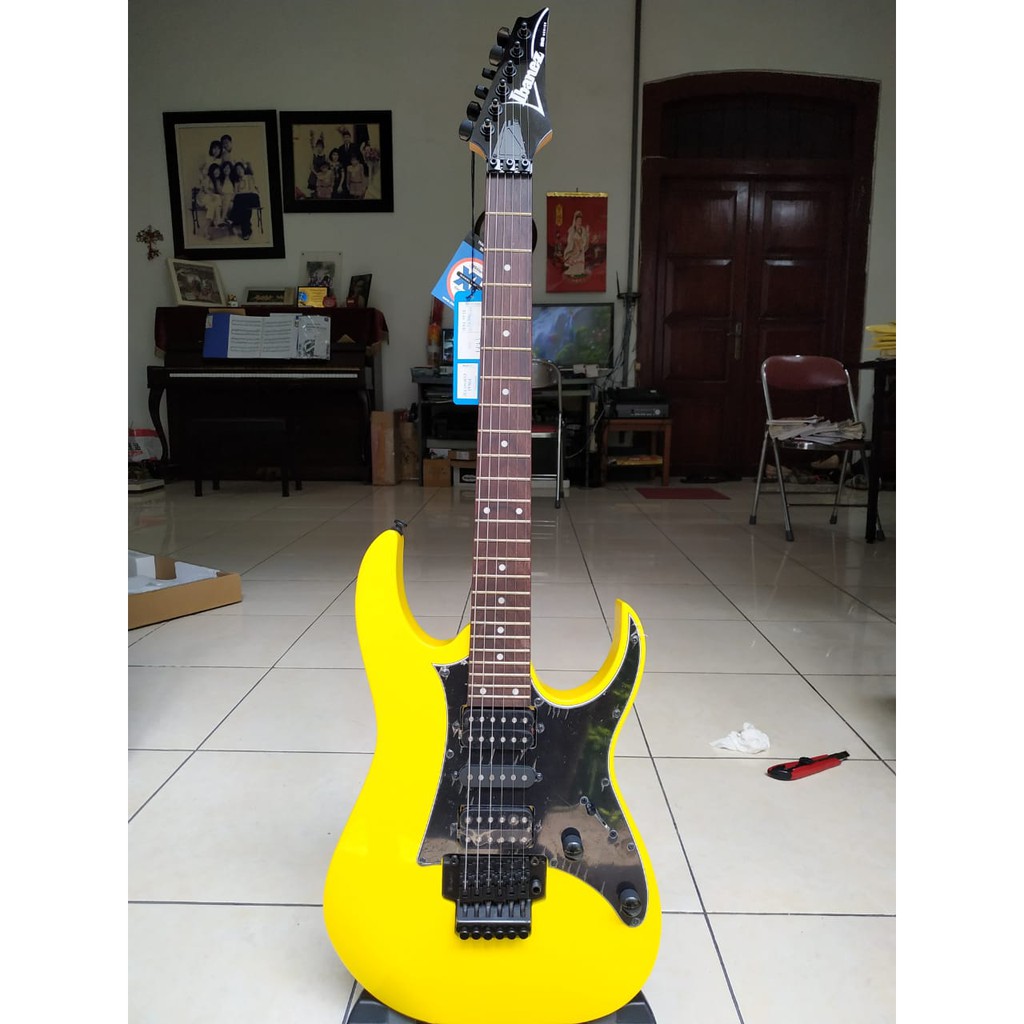 Ibanez Gio GRG250M Electric Guitar - Yellow