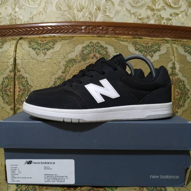 New Balance 425 Skate