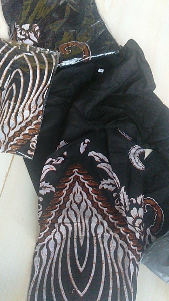 Batik Couple Keluarga Terbaru Motif Ayam Eklusiv Terlaris Ndoro Jowi Dnt Maura Ruffle