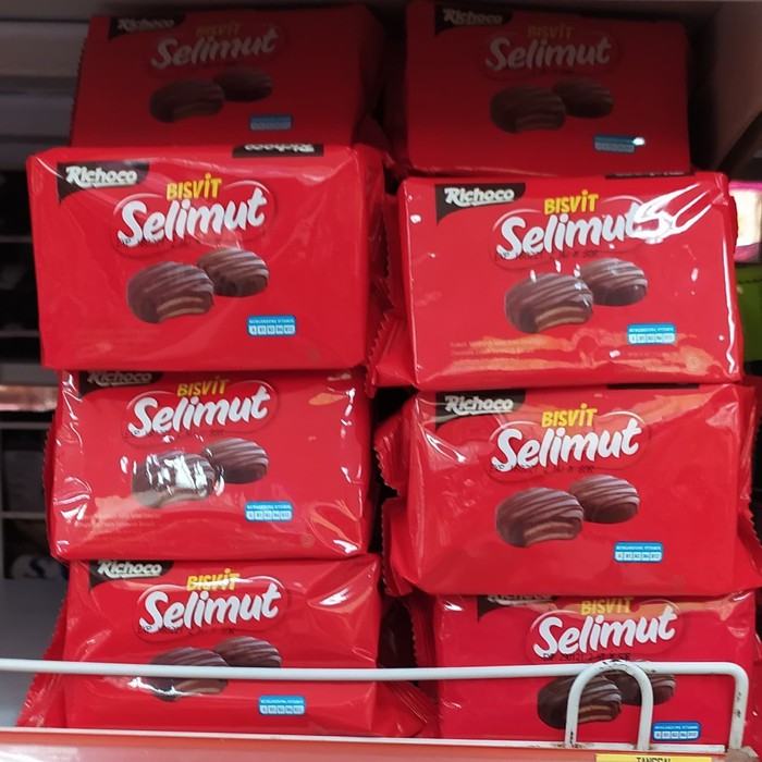 

Richoco Biskuit Selimut Coklat 48gr Sncak Cemilan Makanan Ringan