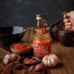 

Sambal Cumi Premium Casa Boga 230g