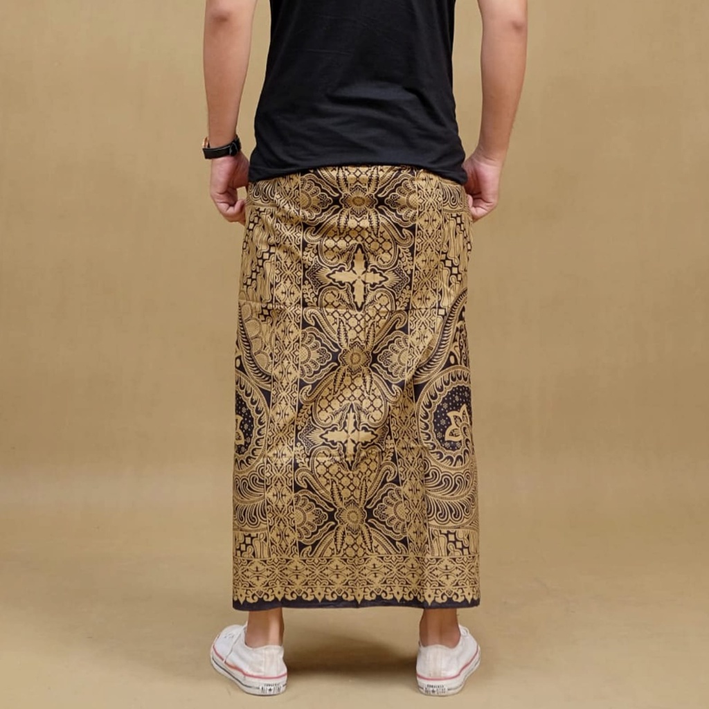 Bawahan Muslim Pria Sarung Pria Dewasa Sarung Batik Pria Sarung Pria Dewasa Sarung Batik Exclusive Sarung Batik Pekalongan Sarung Santri Pria Sarung Batik Premium Sarung Batik Hitam polos Sarung Batik Kekinian Sarung Batik Terlaris Bisa COD