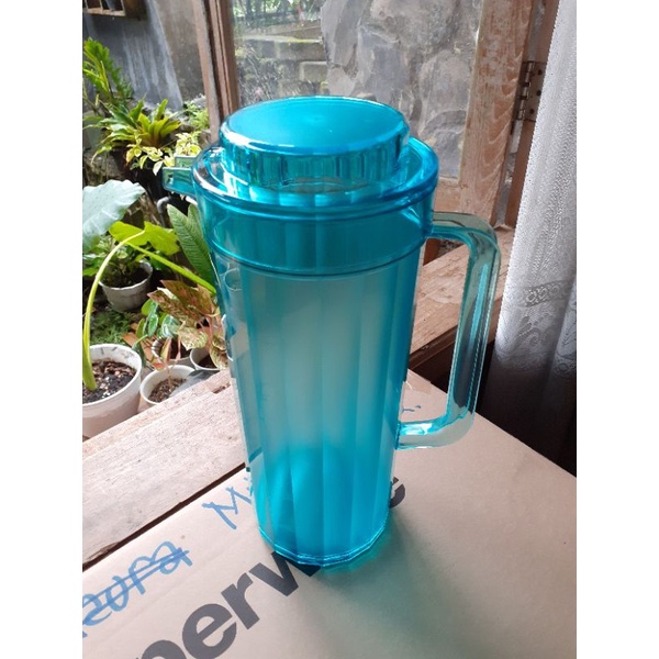 pitcher kristal tupperware