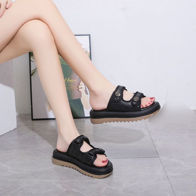 RYX - Fluffy Cassie Sandal Slip-On Wanita Fashion Casual / Jalan Jalan - Ori Import