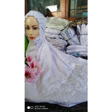 Mukena terusan bordir putih kudus