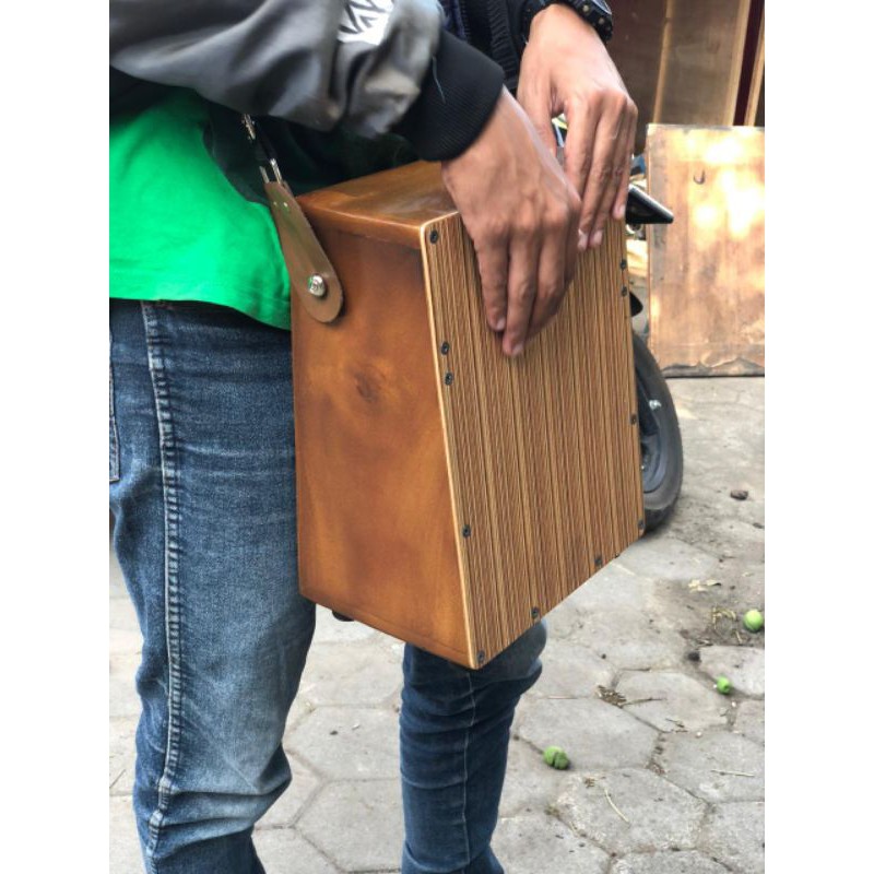 cajon Trapesium solid 1/2