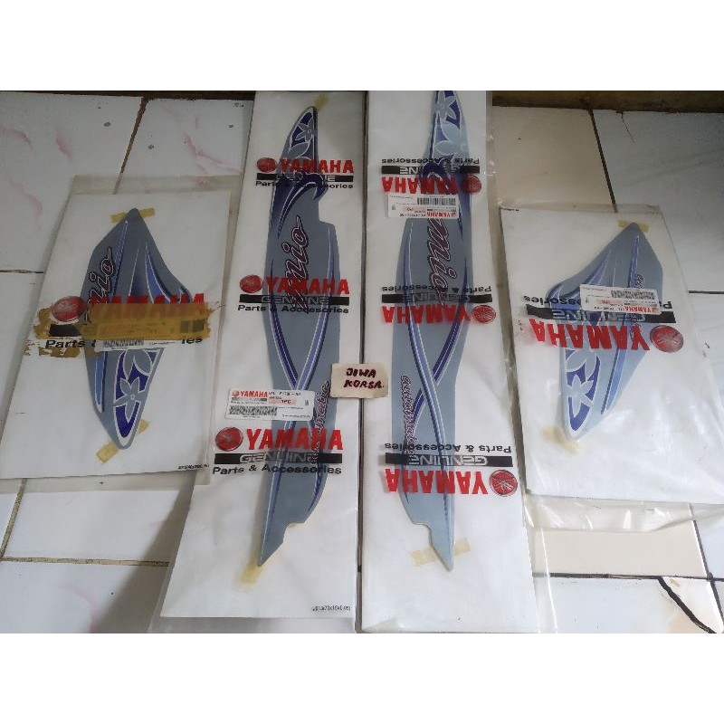 Striping sticker stiker yamaha mio sporty biru muda 2005 original