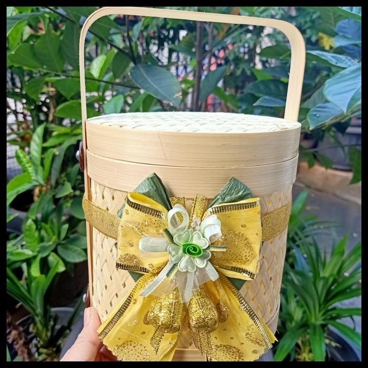 

Keranjang Parcel Dari Bambu Untuk Kue 2 Toples