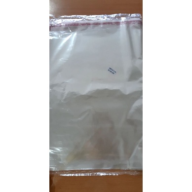

PLASTIK OPP LEM 25×35 / PLASTIK BAJU