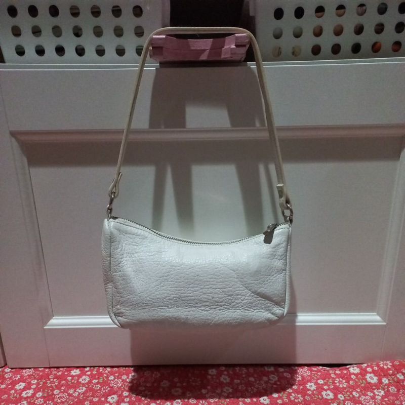 Preloved shoulder bag Daad