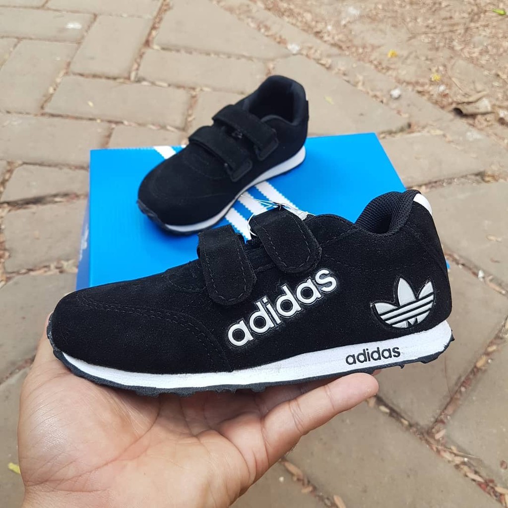sepatu adidas neo anak hitam list putih