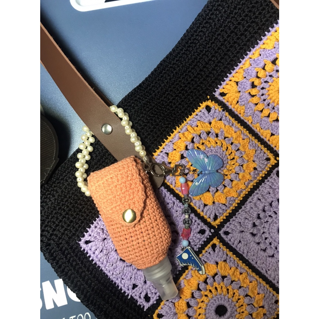 Rajutan Pouch Hand Sanitizer