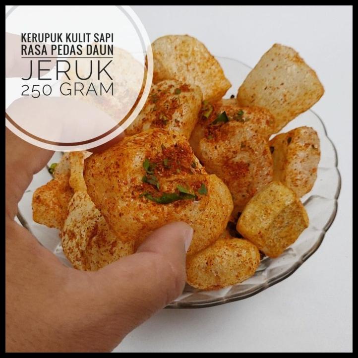 

Kerupuk Kulit Sapi Asli Matang Rasa Pedas Daun Jeruk 250 Gr / Rambak