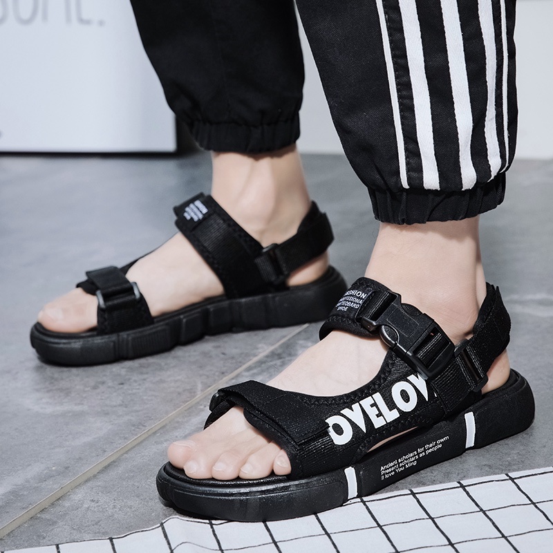 [100% Asli Diimpor]COD Sandal -sandal Pria Fashion Pria /WANITA ; / Sendal Jepit / Sendal Gunung / Sandal Murah / Sandal Pria / Sandal Sol Lembut Karet / Sandal / Sandal Pria Casual / Sandal Pria Dewasa / Sandal Gunung Pria/Tali Bahu Yang Bisa Dilepas