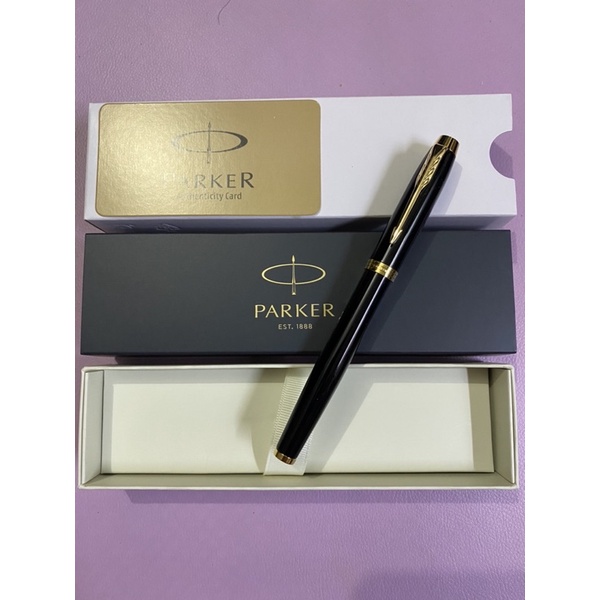 

Pulpen Parker IM New Original Roller Ball Black LQ Gold Trim ( Klip Emas )