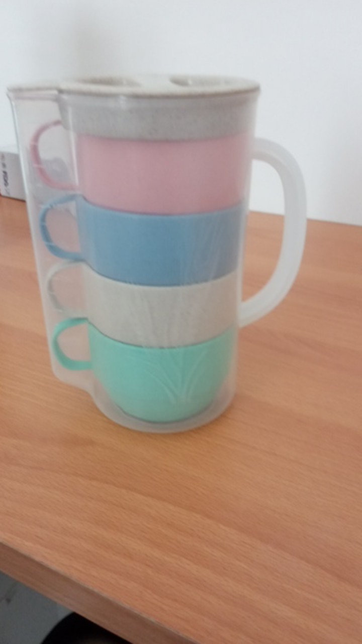 Teko / Pitcher Air Dengan 4 Gelas Wheat Straw / Peralatan Minum Set / Jus / Kopi / Teh Panas Dingin