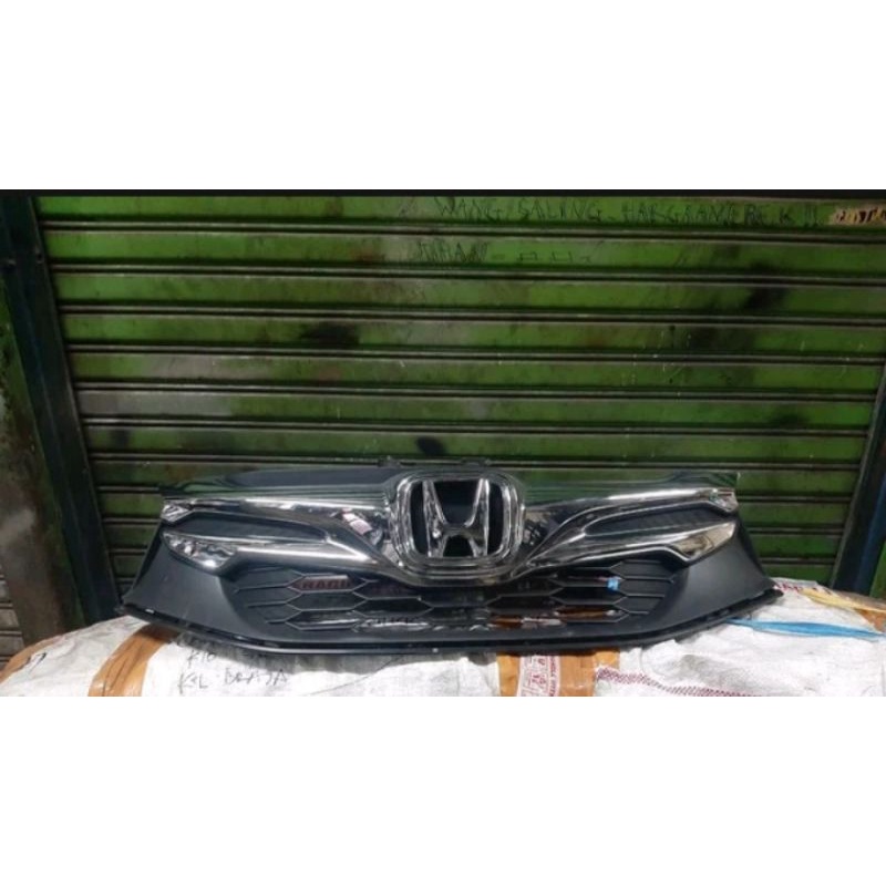 grill honda mobilio tipe s 2019