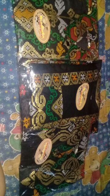 Batik Couple Keluarga Rnb Pramesti Lilit,bahan Katun Prada Mix Embos