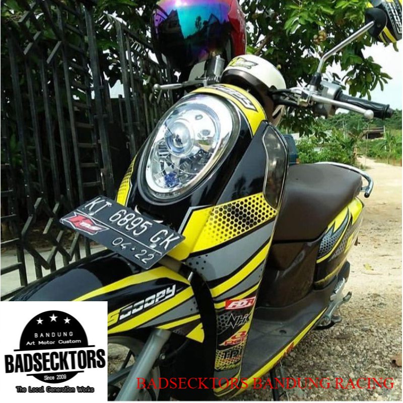 Decal sticker Scoopy fi motif road race kuning variasi keren