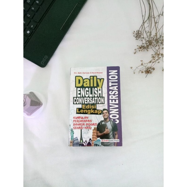 

Preloved Daily English Conversation