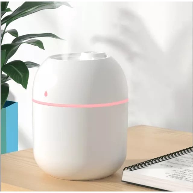 Humidifier / Diffuser LED Aromatherapy Essential Oil Pelembab Udara USB 220 ml