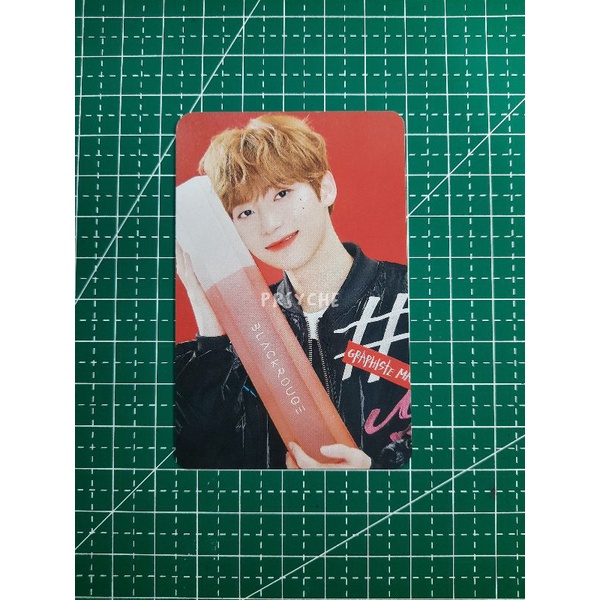 CRAVITY JUNGMO BLACKROUGE 2 PHOTOCARD ONLY