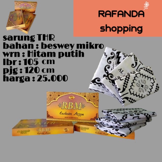 Sarung motif hitam putih