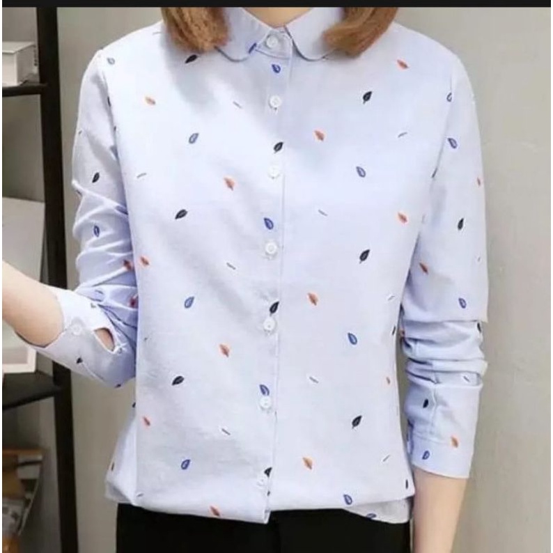 kemeja wanita motif daun kecil