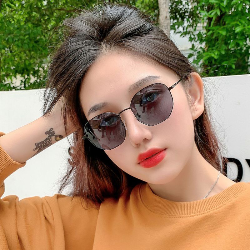 Kaca Mata / Kacamata Fashion Unisex / Kacamata Korea Frame Besi / Kacamata Oval Retro