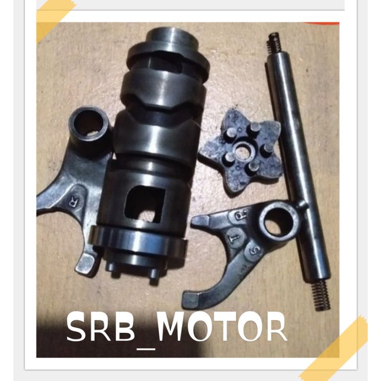 Botolan rasio capit udang cakaran transmisi set Yamaha Jupiter Z original